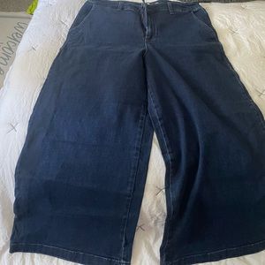 Wide legs jeans